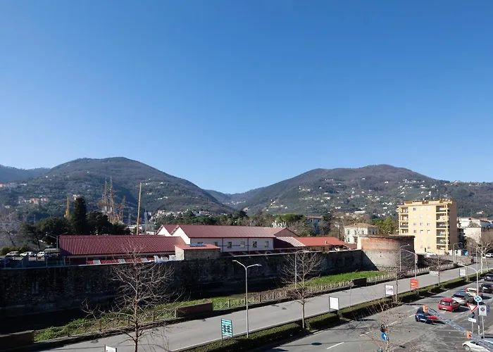 Rent Rooms La Spezia